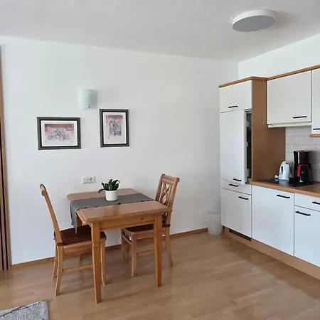 Liss Apartamento Jerzens